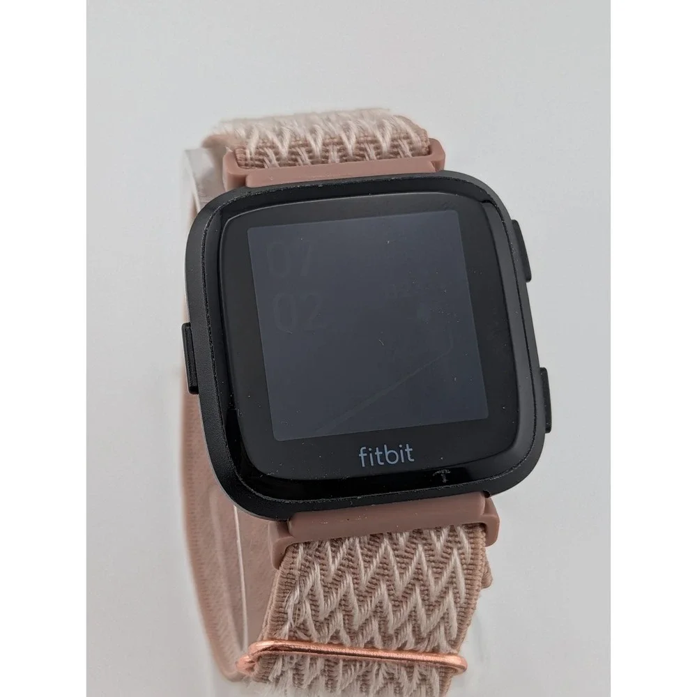Fitbit Versa Fitness Smartwatch Black Aluminium (FB504) Nylon Stretch Band Works